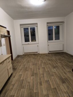 Pronájem bytu 2+kk  Tvršice - 2