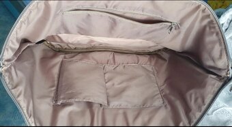 Kabelka s růžemi - 2