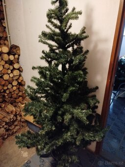 Umělý vánoční stromeček - 2