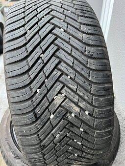 NEXEN 245/40/r19 - 2