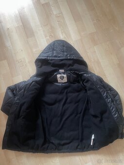 Černá teplá bunda 9-10 let - 2