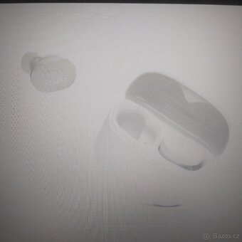 Sluchátka JBL Tune Buds bílá - 2