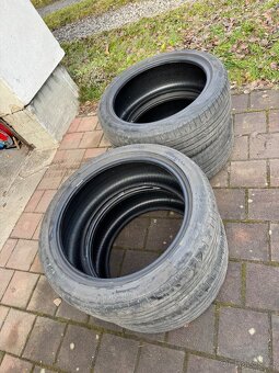 Letní sada pneu Pirelli 245/45 R20 - 2