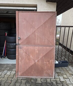 Plechová vrata dvoukřídlá - 2