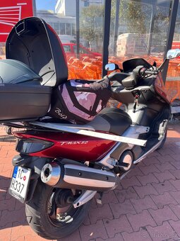 Skútr Yamaha t-max 500 - 2