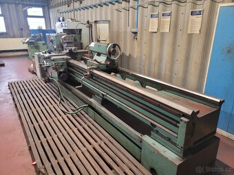 Soustruh hrotový SUI 63/3000 - 2