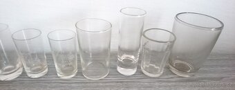 Různé skleněné pohárky, skleničky - 2