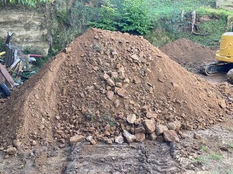 Výkopové kameni - 2