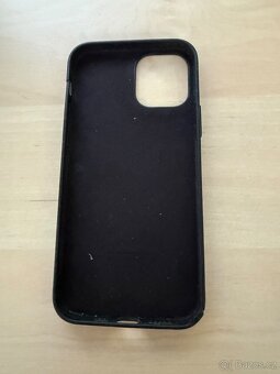 Apple kryt na iPhone 11 - 2