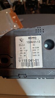 P: díly interiéru z4 e85 - 2