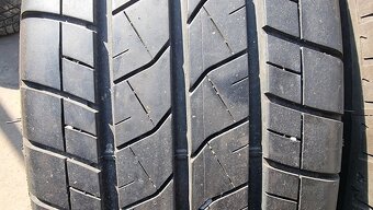 Letní pneu 215/65/16c Bridgestone - 2