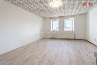 Prodej rodinného domu, 190 m², Očihov - 2