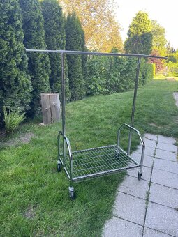 Stendr- stojan na šaty - 2