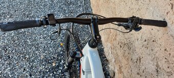 Scott E-aspekt 20 - 2
