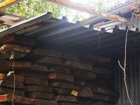Nesámované prkna z borovice a jasanu - 2