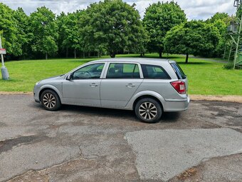Opel Astra STK 9/2026 platná - 2