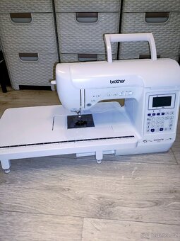 Šicí stroj Brother F410 - zánovní - 2