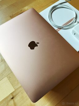 Apple Macbook Air 13", M1 8-core 16GB/256GB Gold - 2
