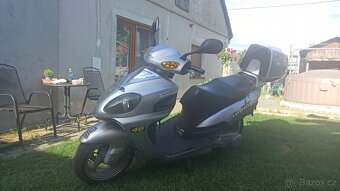 Skútr 125 - 2