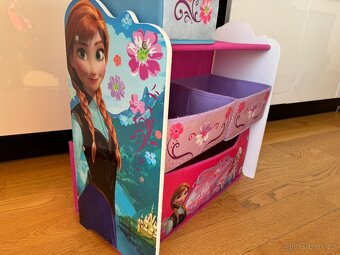 Regál na hračka Anna a Elsa - 2
