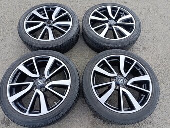 5x114,3 Nissan Qashqai 7Jx19 ET40 alu disky - 2