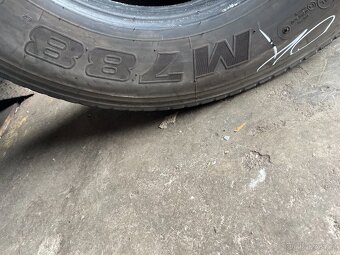 BRIDGESTONE 385-55 385/55r22.5 385 55 22.5 - 2