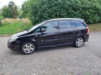 Opel Zafira 1,7 nafta, 7 míst - 2