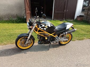 Ducati Monster 600 - 2