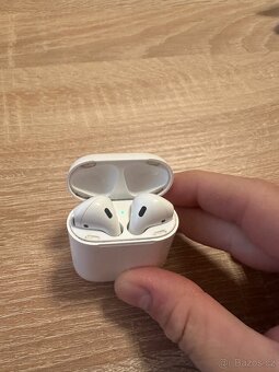 AirPods 1. Gen - 2