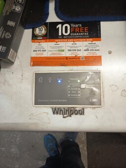 Pultový  Mrazák Whirlpool VH 1410 - 2