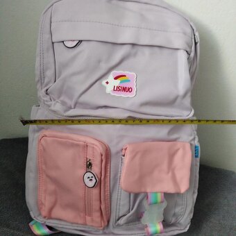 Nový dívčí batoh s visačkou - 2