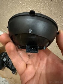 Motorek nastavování pravého zrcátka Škoda Kodiaq,Karoq - 2