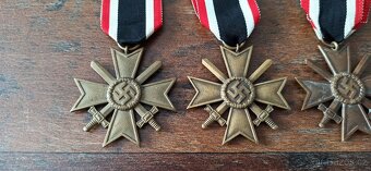 Záslužný kříž druhé třídy s meči. - 2