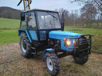 Zetor 6711 s vysokozdvihem - 2