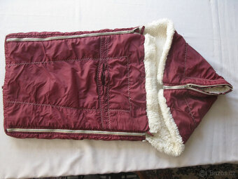 hračky,drobnosti 1 rok - 2