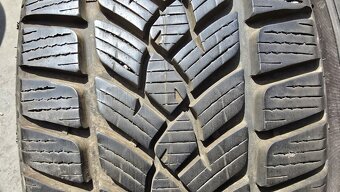 Zimní pneu 215/60/16 Fulda - 2