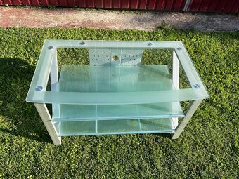 📺 Prodám TV stolek – kov/sklo/dřevo, moderní design - 2