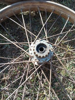 Jawa pérák kola 150 mm - 2