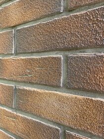 Obkladový cihlový pásek - 2
