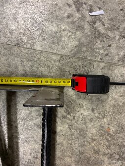 Stolová noha, výška 700mm - 2