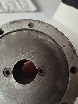 Prodám upínací hlavicí na soustruch. - 2