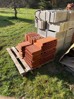 Heluz Miako zbytek ze stavby - 2