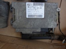 Fiat punto MK1 díly z auta - 2