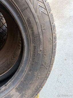 205/70R15 C - 2