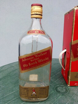 sběratelská lahev Johnnie Walker Red Label - 2