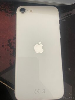 Iphone SE prasklé touch ID - 2