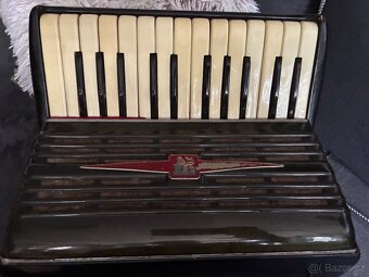 Harmonika Lignatone 32 basu - 2