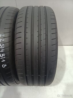 Letní pneu 225/45/18 GoodYear - 2