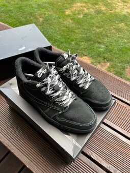 Travis Scott x AJ 1 low - Phantom - 2