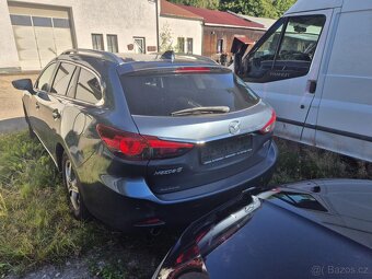 Mazda 6 2.2 nafta - 2